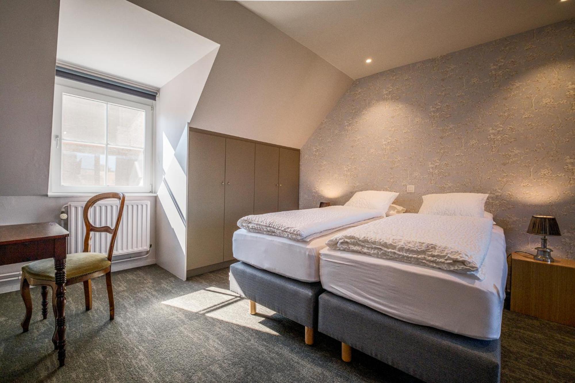 Guesthouse Gillis7 Μπριζ Εξωτερικό φωτογραφία
